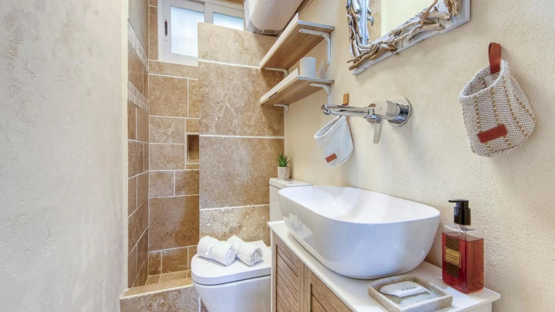 רוזס Apartment With Balcony