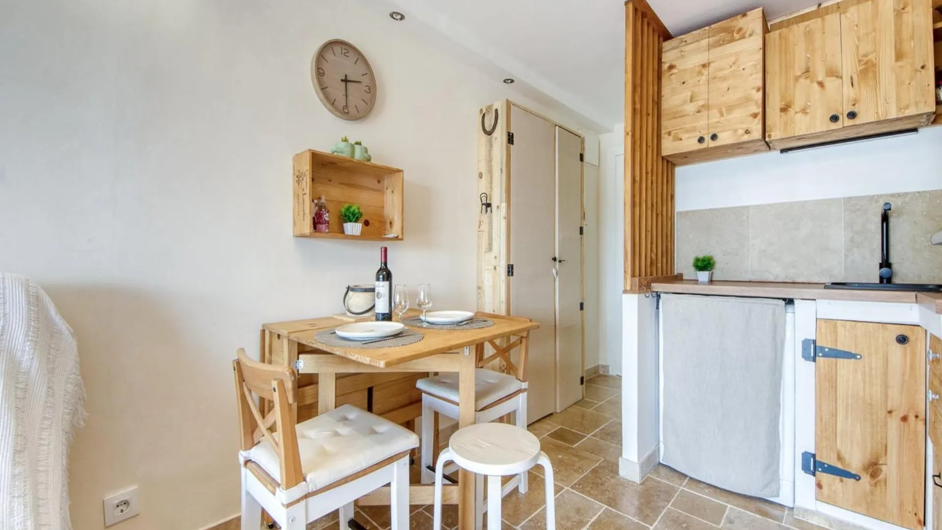 רוזס Apartment With Balcony 0*,  ספרד